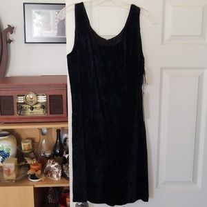 Velvety little black dress